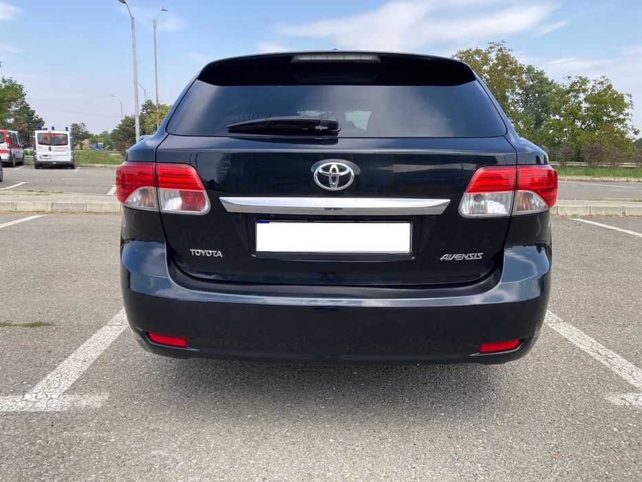 Toyota  Avensis2.0 Diesel