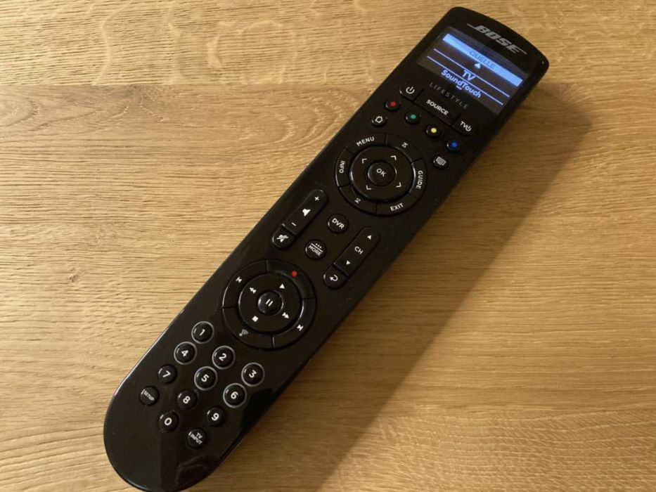 Bose Lifestyle 650 wifi, bluetooth , apple play, nfc