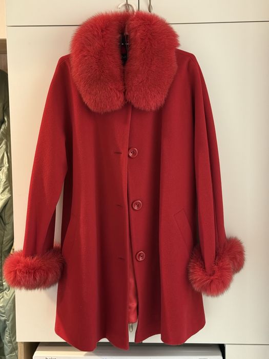 Palton Vivo cu garnituri din blană artificială