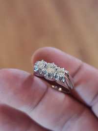 Inel aur alb 18 k cu 3 diamante