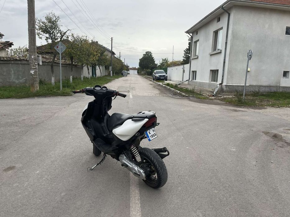 Yamaha aerox 50 2011
