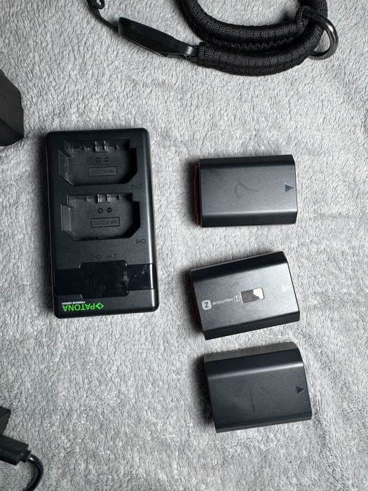 Aparat foto Mirrorless Sony Alpha A7III, 24.2 MP, Full-Frame