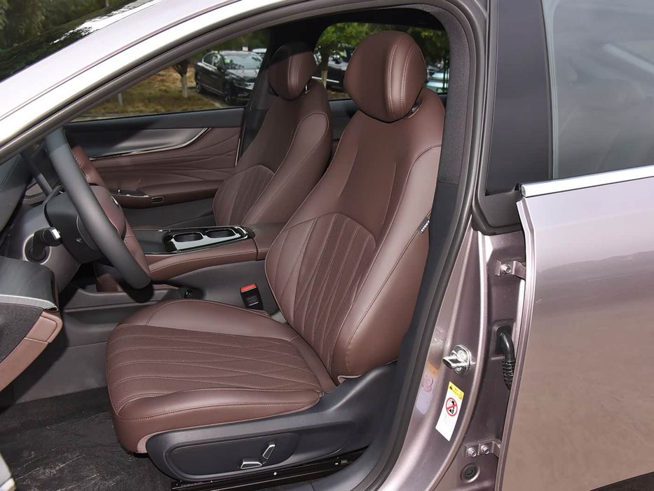Changan NEVO A07 гибрид 230км буюртма асосида