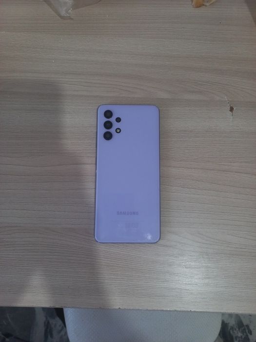 Самсунг а32  128 гб