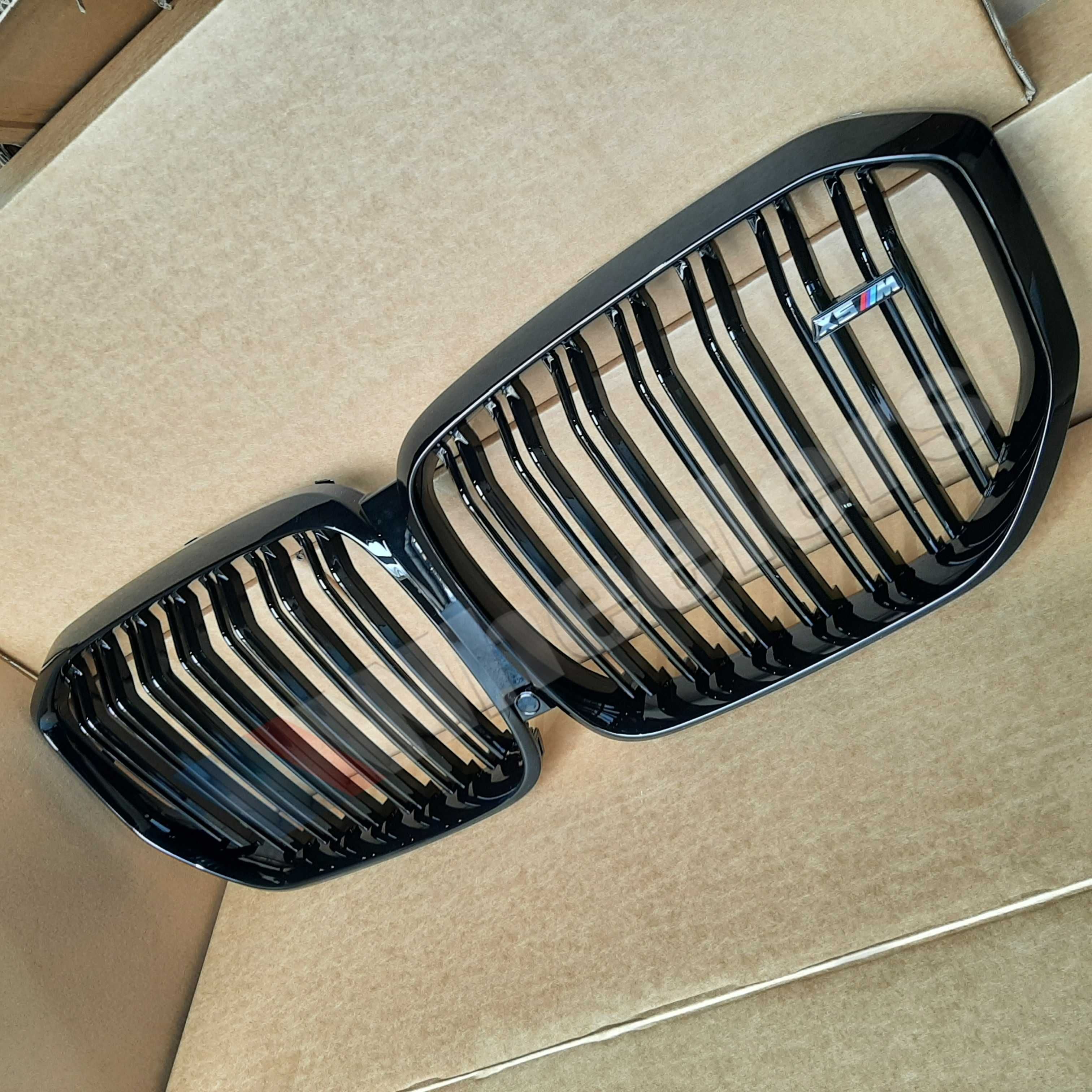 Решетки радиатора BMW X5 G05 ноздри М Performance накладки