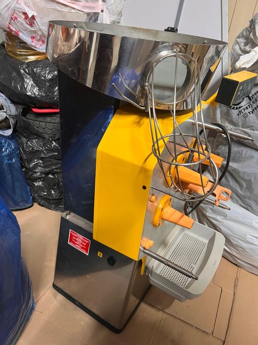 Соковыжималка Zumex