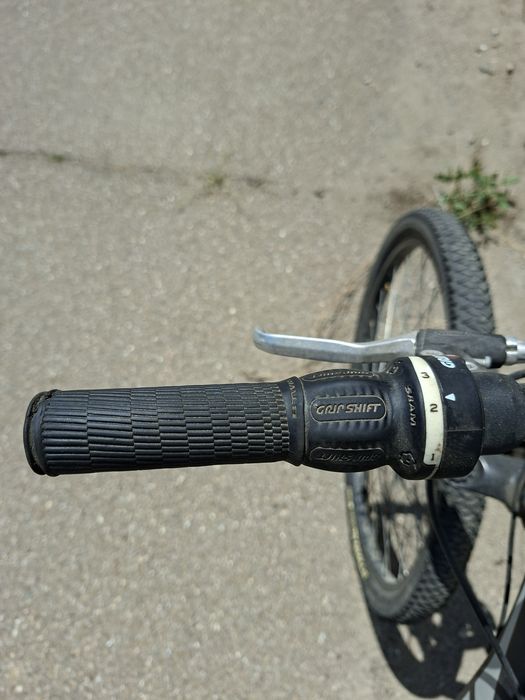 Bicicleta Btwin Rockrider 340 Roti 26