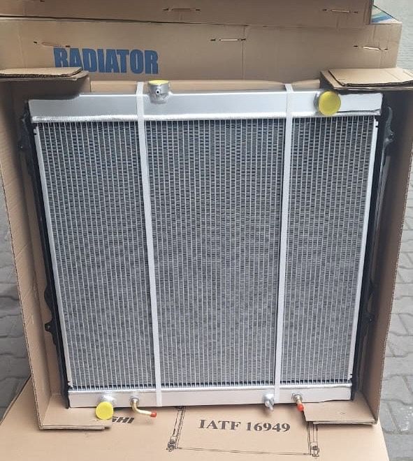 Радиатор на LAND CRUISER 78 / 90 / 95 / 100 / 105