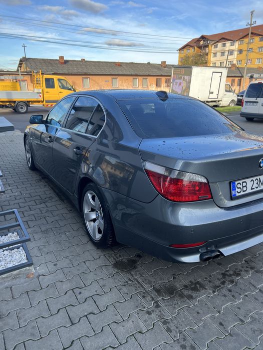Vand sau schimb Bmw e60 525D 177cp