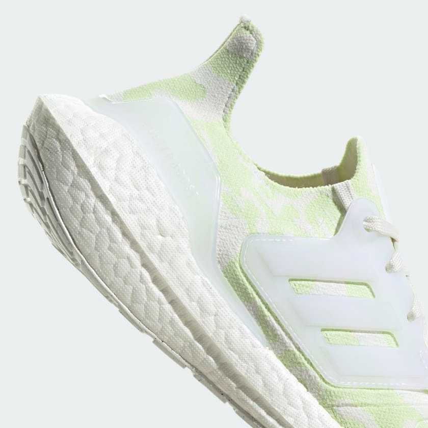 Оригинални маратонки * ADIDAS ULTRABOOST 22 * 38.5,39.5,40.5