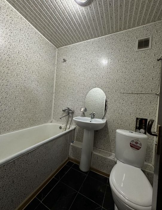 Квартира продаётся Чиланзар 5 квартал 2в3/4/4 балк 2*6 меб тех спорт т