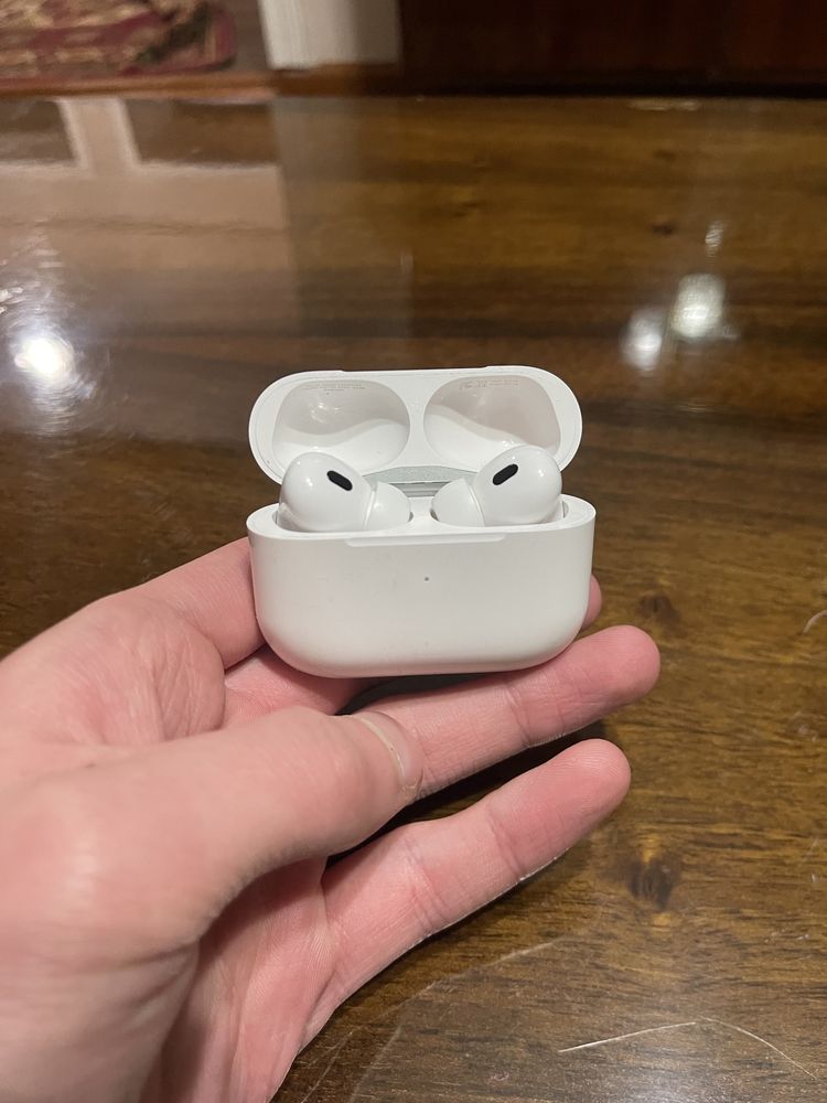 Air pods pro 3 версии(хорошего качества)