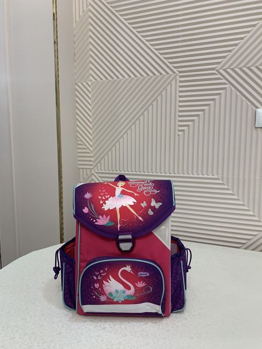 Школьный рюкзак