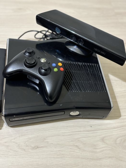 Xbox 360, Kinect, Modat, maneta originala, 250gb