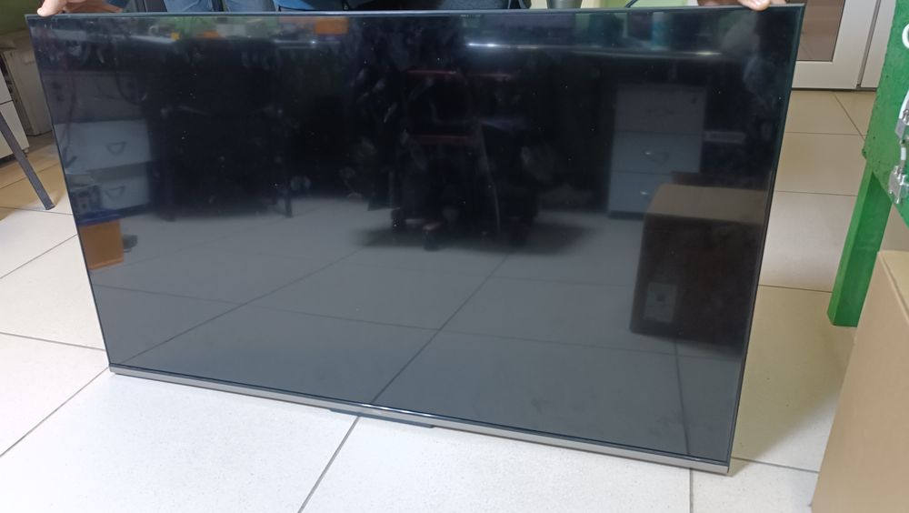 Телевизор LED TCL 55P725 с экраном диагональю 55 дюймов