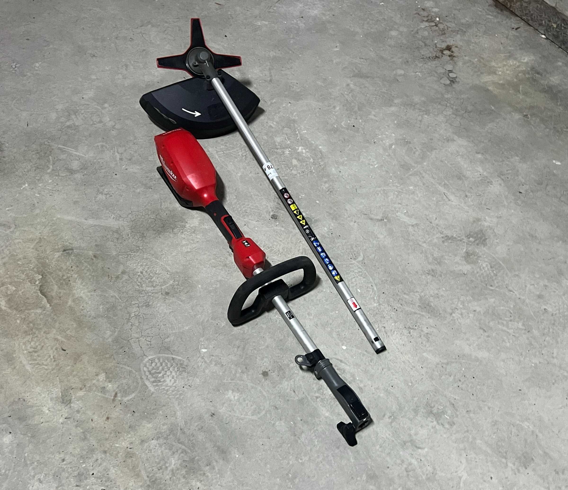 Motocoasa multifunctionala Milwaukee M18 FOPH QUIK-LOK - corp
