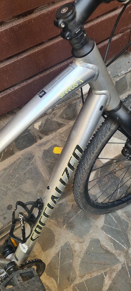 Bicicleta sirrus 3.0 in stare perfecta de functionare
