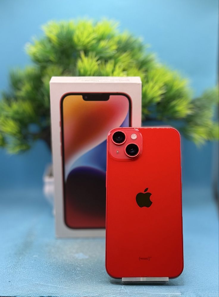 ГАРАНЦИОНЕН!!! Apple iPhone 14, 128GB, 6GB RAM, 5G, RED