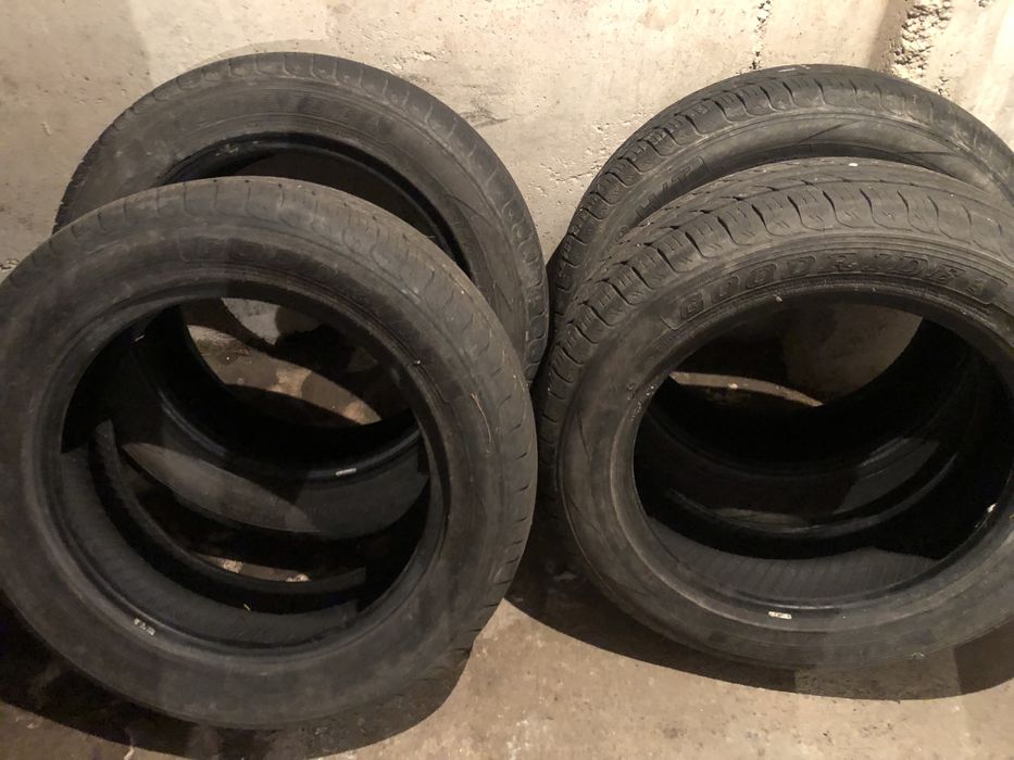 Set 4 anvelope Goodride 215 60 R17
