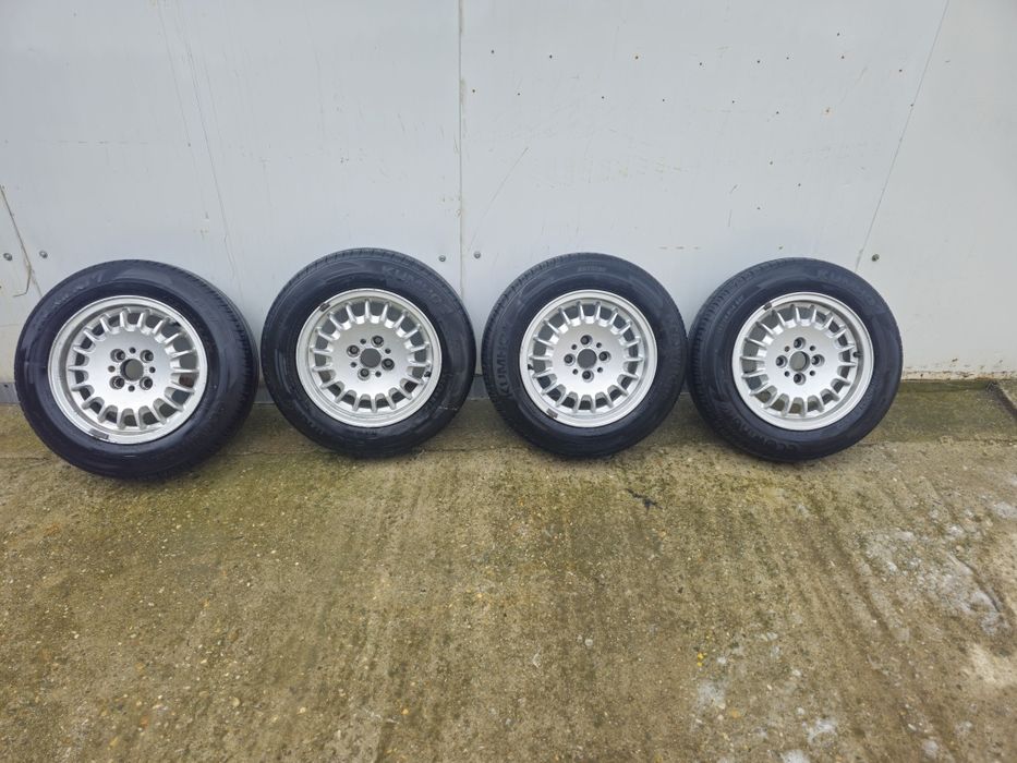 Vand jante E30 capace de bere