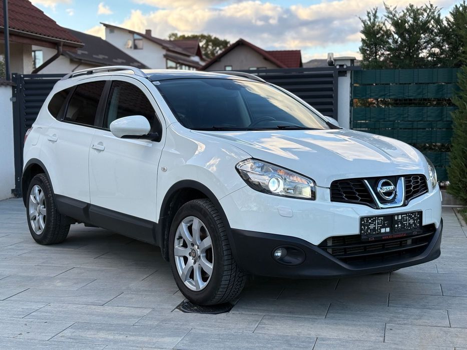 Nissan Qashqai+2 Tekna/4x4/Panoramic/keyless-entry/7 Locuri/