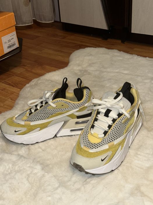 Nike Pantofi Sport W AIR MAX FURYOSA