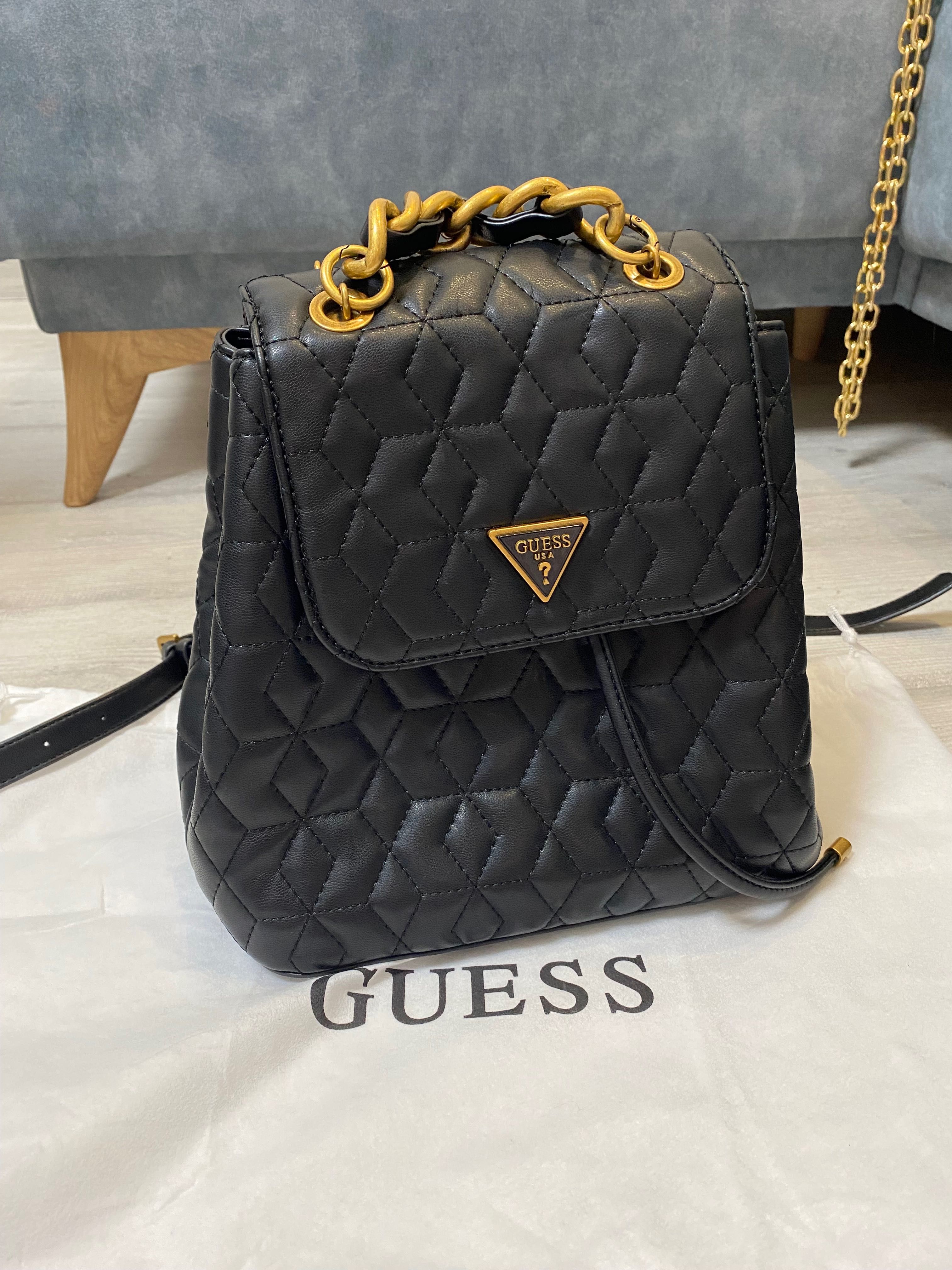 Дамска раница Guess