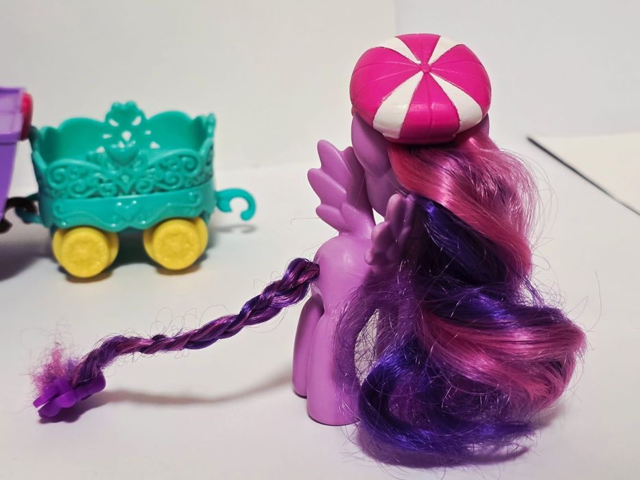 My little pony-explore Equestria friendship express train