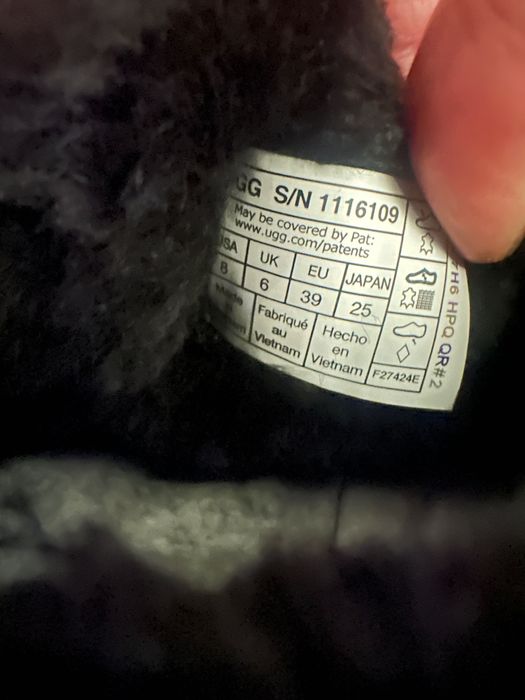 Ugg mini negre 39