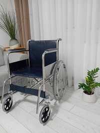 Carucior cu rotile pentru persoane operate handicap