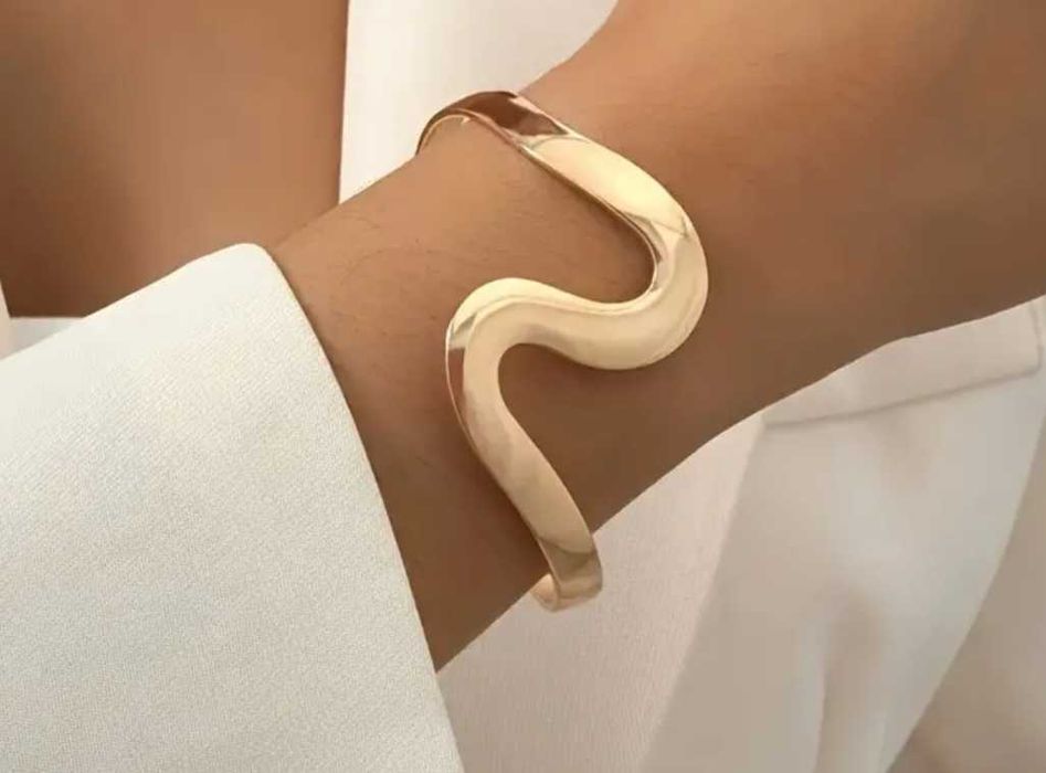 Бижутерия Стильные браслеты