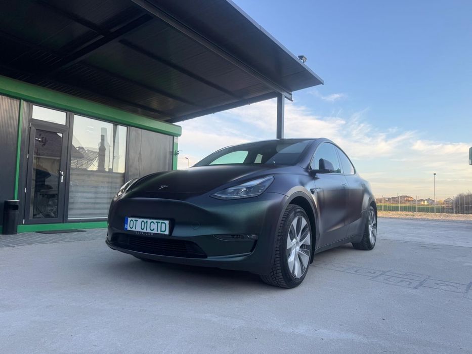 Vand Tesla model Y Long Range