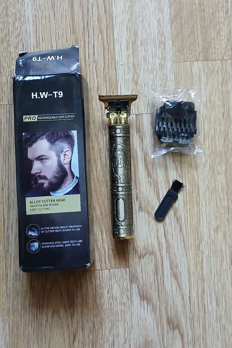 Masina de tuns ca noua