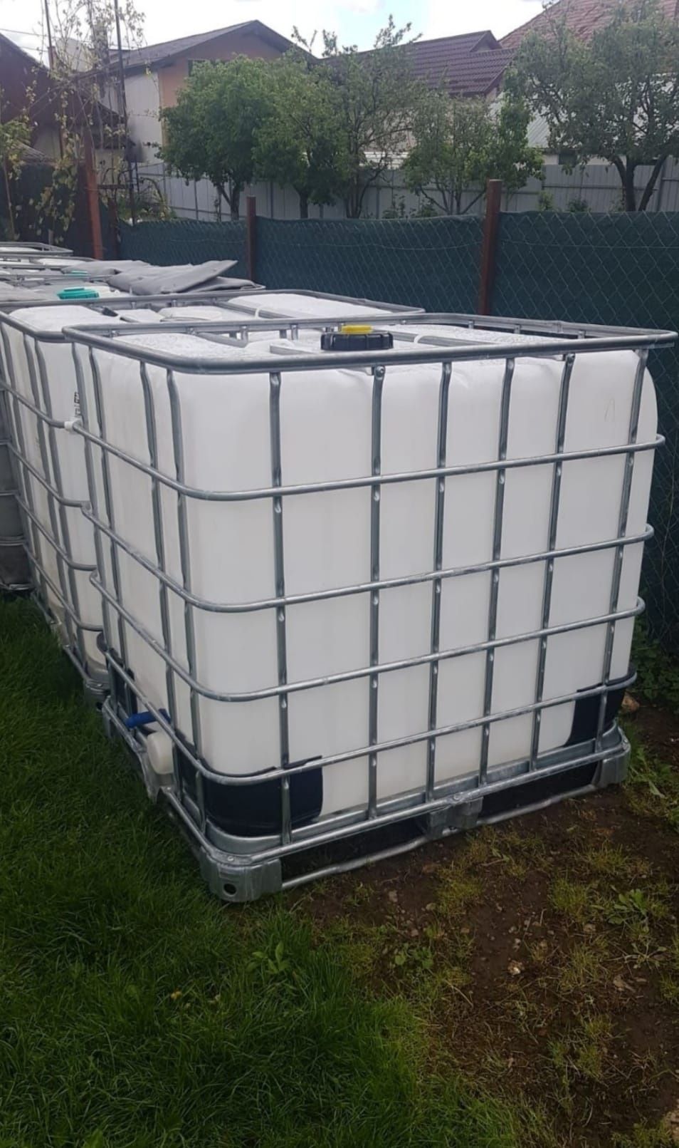 Rezervor butoi recipient cub bazin plastic ibc 600 1000l fosa septică