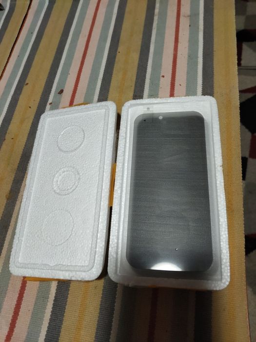 Folie privacy iPhone 16 pro