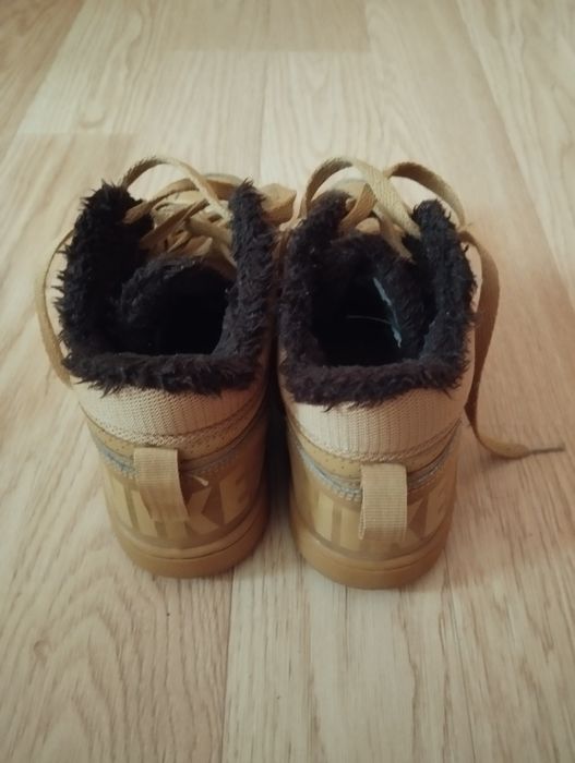 Bascheți Nike nr. 38,5