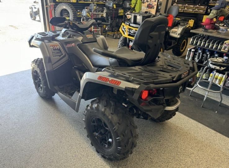 Can-Am outlander 1000 AN 2015