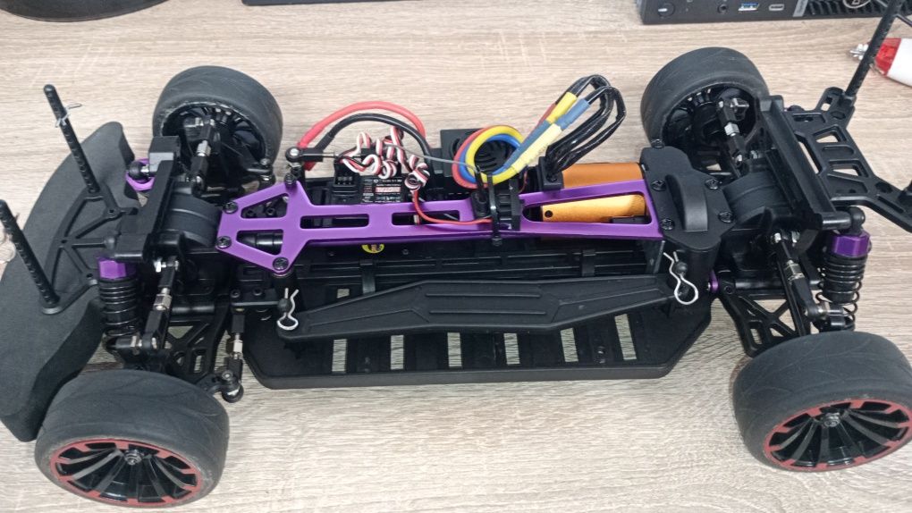 Automodel brushless rc Hsp Flying Fish 1/10