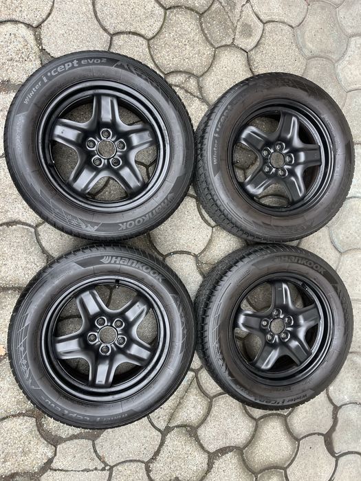 Jante otel 5x105mm, anvelope iarna 205/60 R16 Opel Astra J sau K