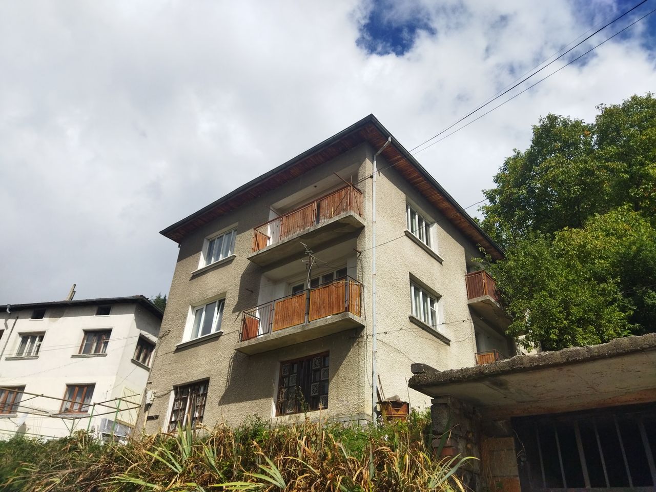 Продава се Етаж от къща в Смолян, Стар център - 200 кв.м за 415 €/кв.м - Снимка #2