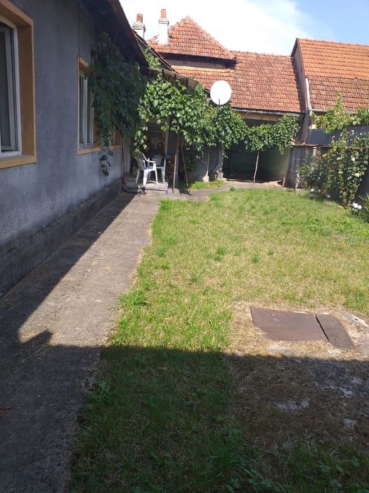 Vând casă în Vașcău, Bihor