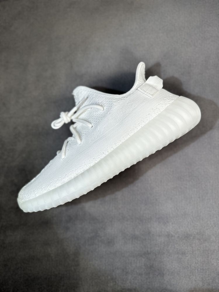 Yeezy Boost 350 V2 Cream / White /Triple White /44