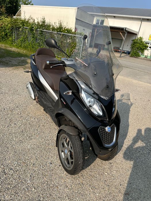 Piaggio mp3 LT300