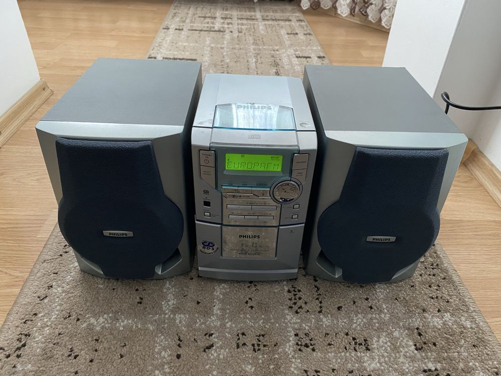 Mini combina Philips MC 148/22