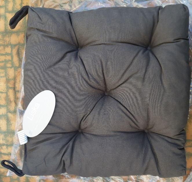 възглавница за седалка тъмно сива