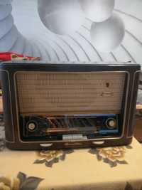 Vind Radio Grundig 3042w. An fabricație 1952.   FM 88-100MHZ