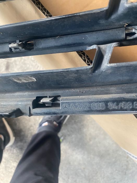 Решетка с дисктроник за W222