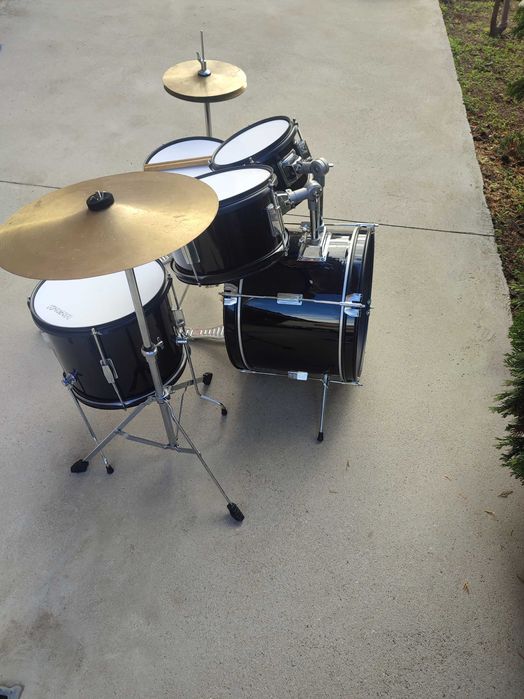 Детски комплект барабани