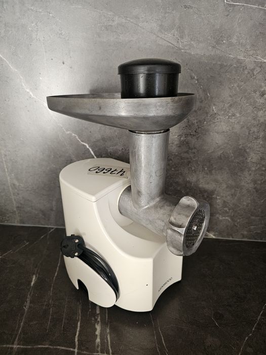 Продам мясорубку на запчасти