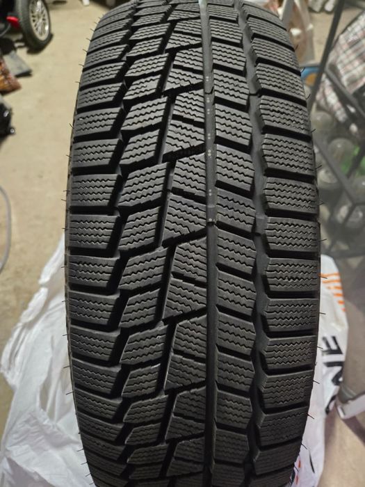 Шины продам недорого не полный комплект